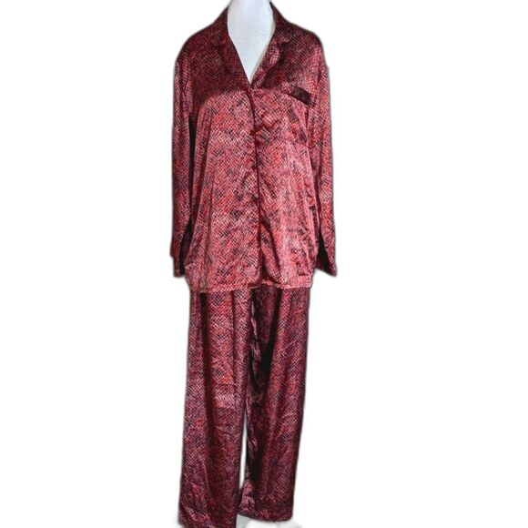 Victoria’s Secret Vintage Red Snake Print Silky Pajamas Sleep Set Size Medium - Picture 3 of 11